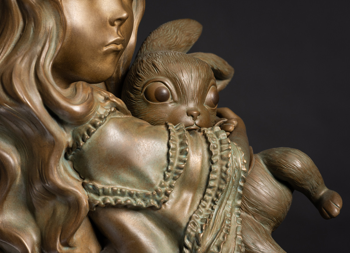 Alice - lapin - bronze - horizontal
