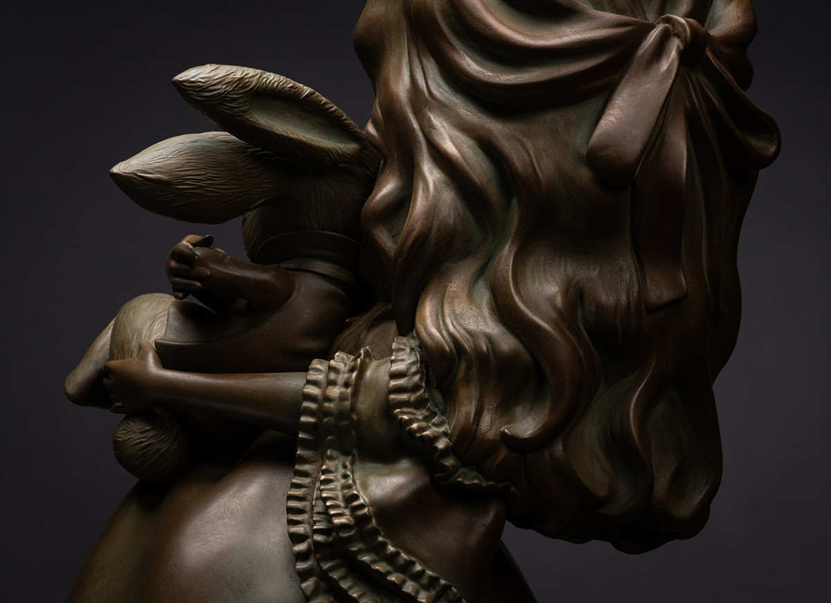 Alice - lapin - bronze - horizontal