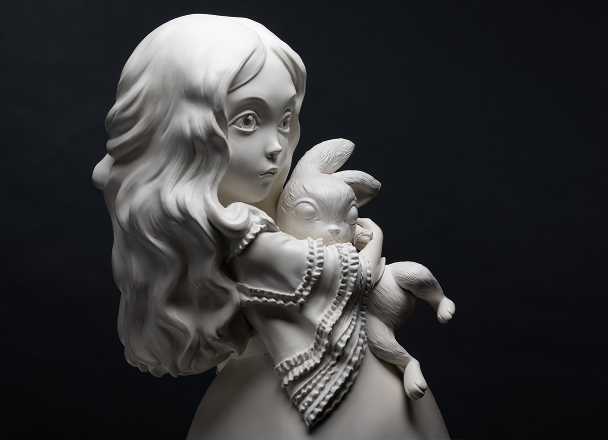 Alice - lapin - porcelaine - horizontal