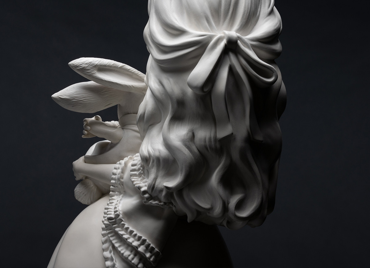 Alice - lapin - porcelaine - horizontal