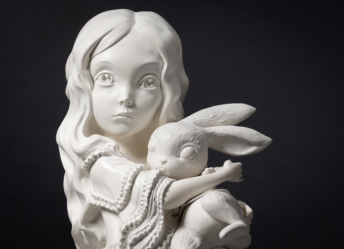 Alice - lapin - porcelaine - horizontal