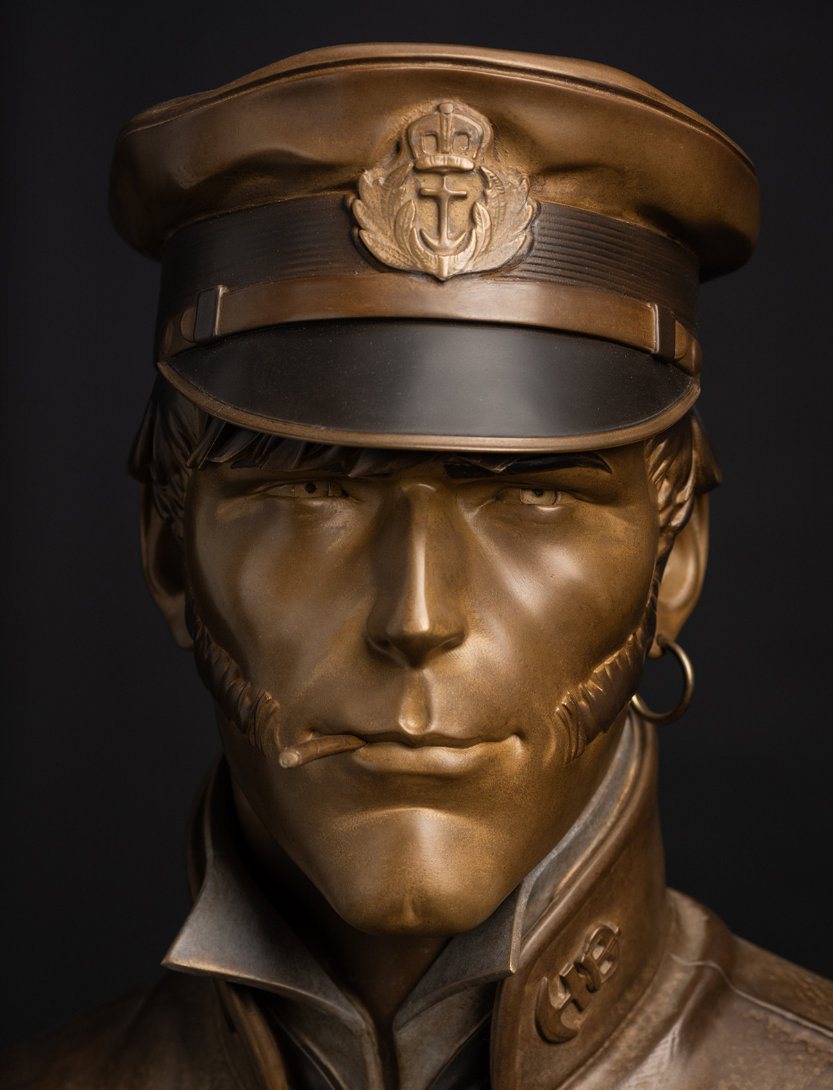 Corto buste bronze -vertical